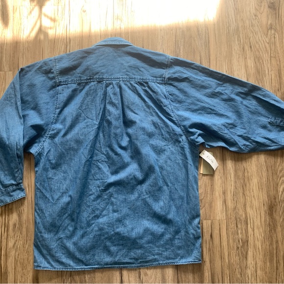 Aritzia chambray oversized button down - NWT - Picture 7 of 8